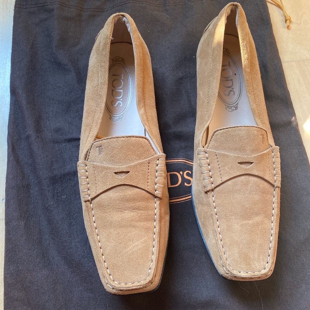 SOLD TOD’S